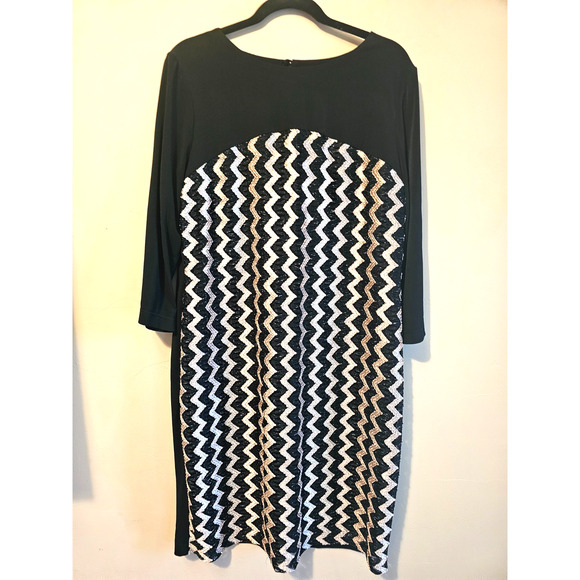 Chicos metallic black/gold zig zag pattern Size 3, elegant, Theatre easy pack - Picture 1 of 4